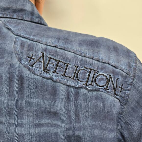 Affliction Black Premium Shirt Blue Plaid Long Roll tab Sleeves Dual Pockets L - Picture 8 of 13